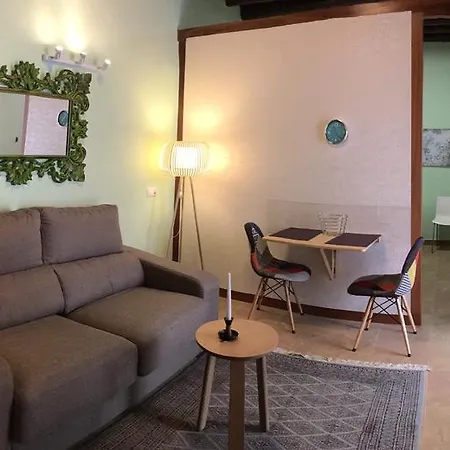 Apartamento La Catedral Apartment *